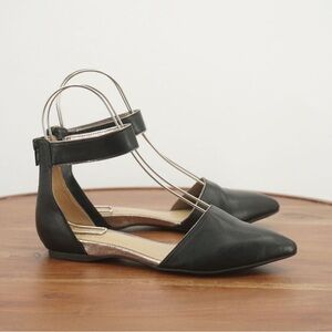Naturalizer Flats